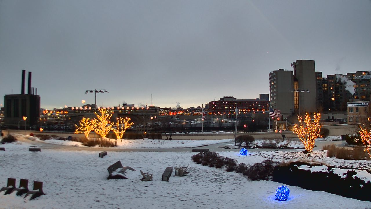 Thumbnail for current weather camera view from British School Of Chicago - New campus in Chicago, Illinois