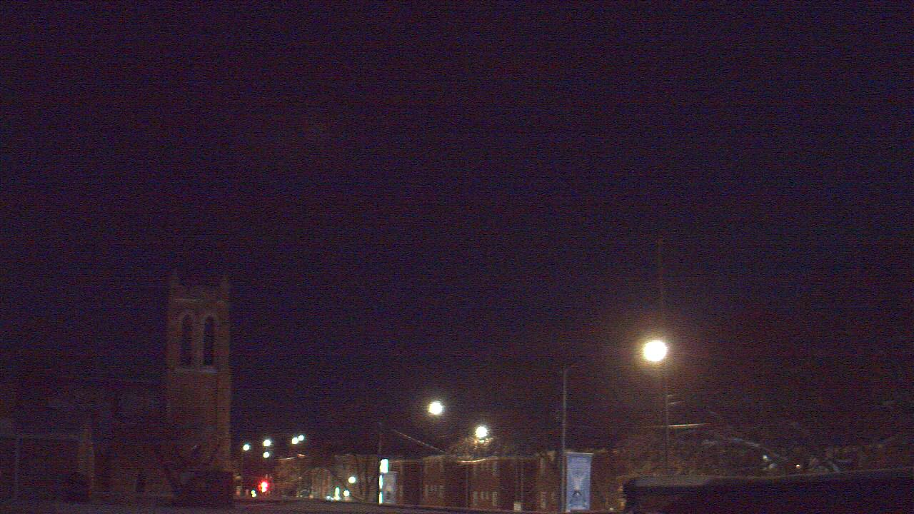 Thumbnail for current weather camera view from St Philip Lutheran School in Chicago, Illinois