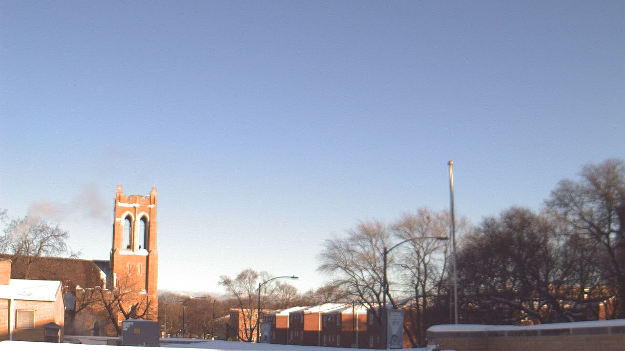 Thumbnail for current weather camera view from St Philip Lutheran School in Chicago, Illinois