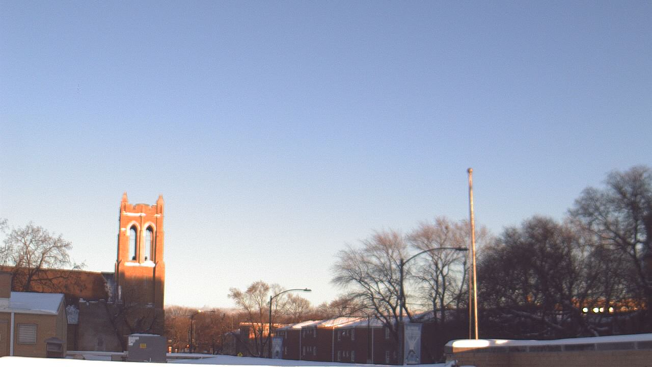 Thumbnail for current weather camera view from St Philip Lutheran School in Chicago, Illinois