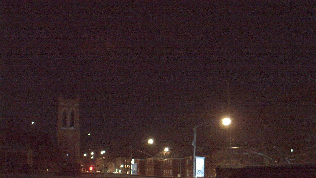 Thumbnail for current weather camera view from St Philip Lutheran School in Chicago, Illinois