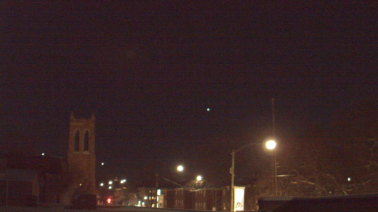 Thumbnail for current weather camera view from St Philip Lutheran School in Chicago, Illinois