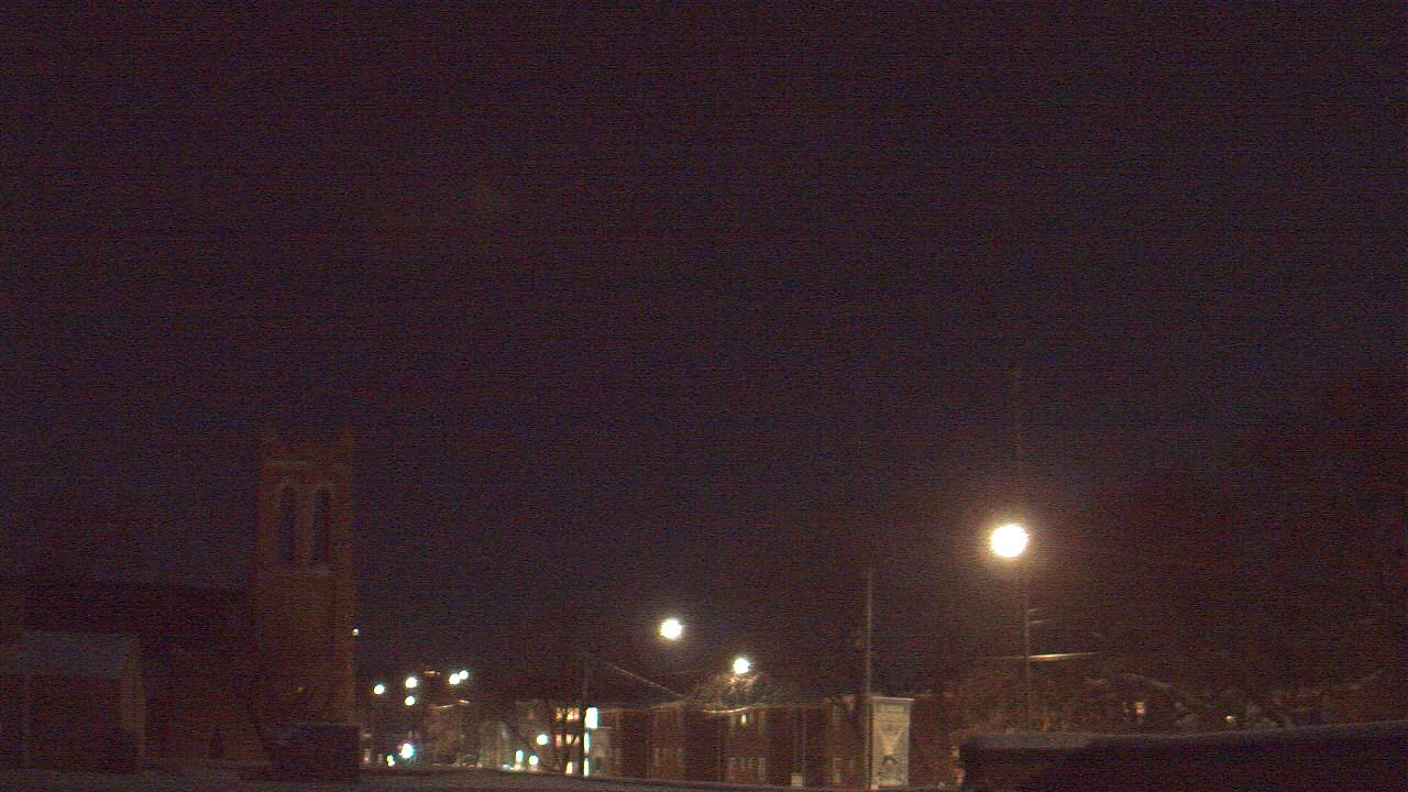 Thumbnail for current weather camera view from St Philip Lutheran School in Chicago, Illinois