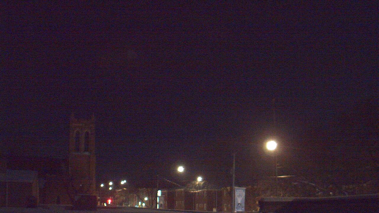 Thumbnail for current weather camera view from St Philip Lutheran School in Chicago, Illinois