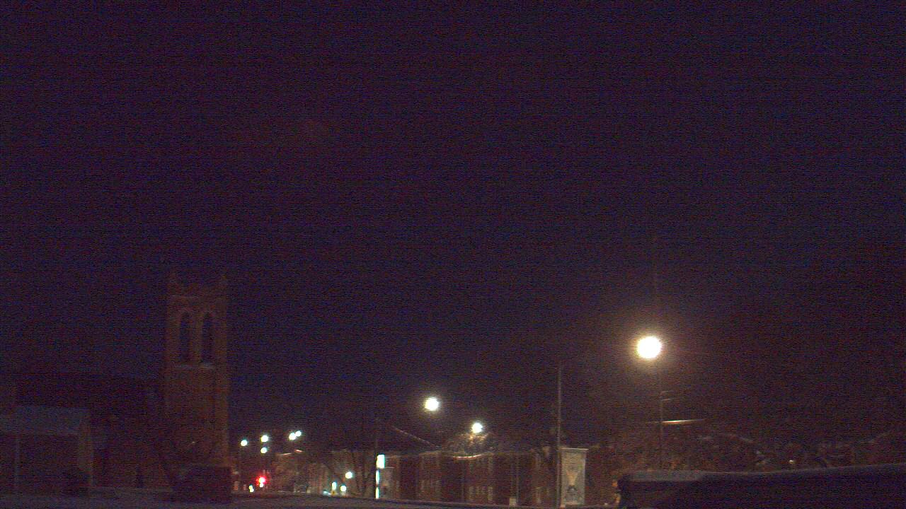 Thumbnail for current weather camera view from St Philip Lutheran School in Chicago, Illinois