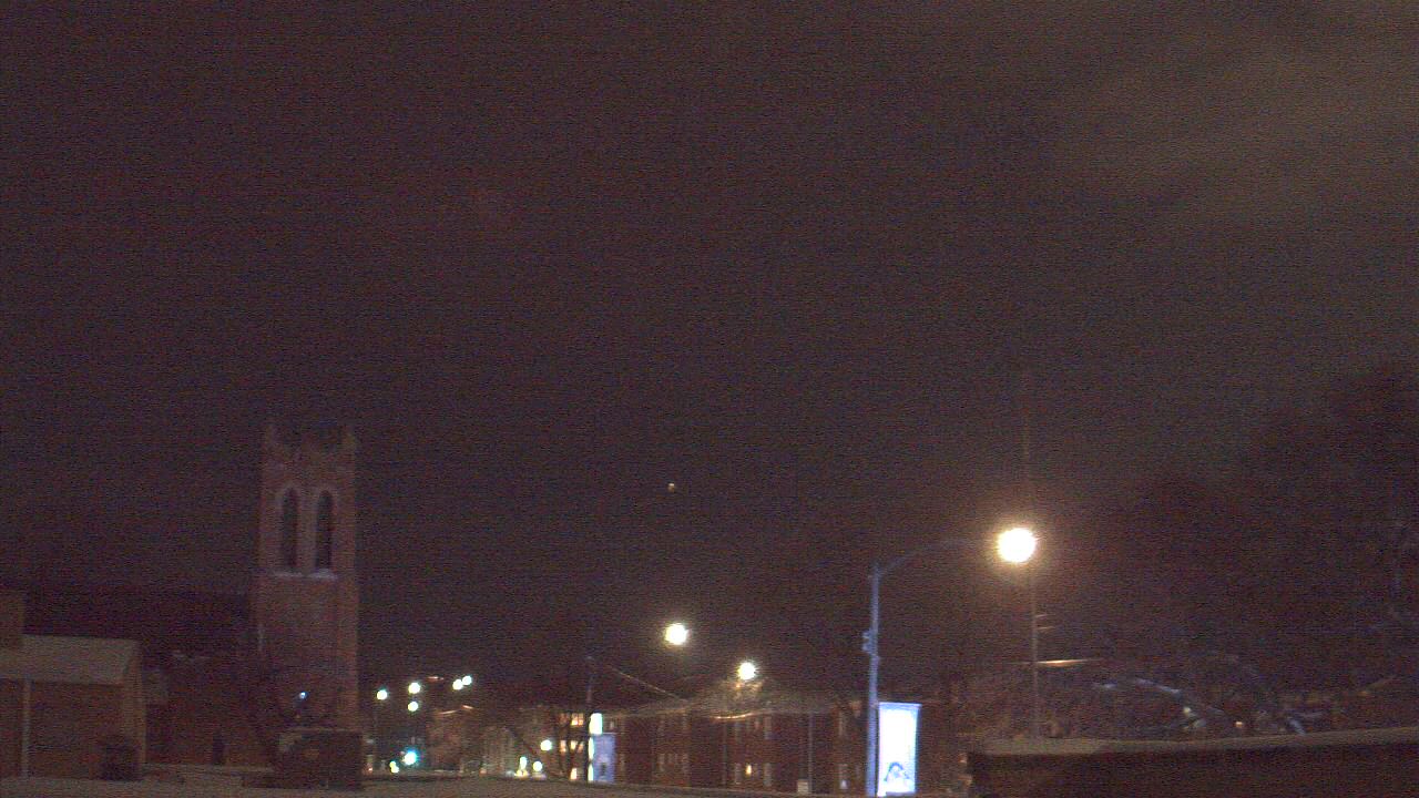 Thumbnail for current weather camera view from St Philip Lutheran School in Chicago, Illinois
