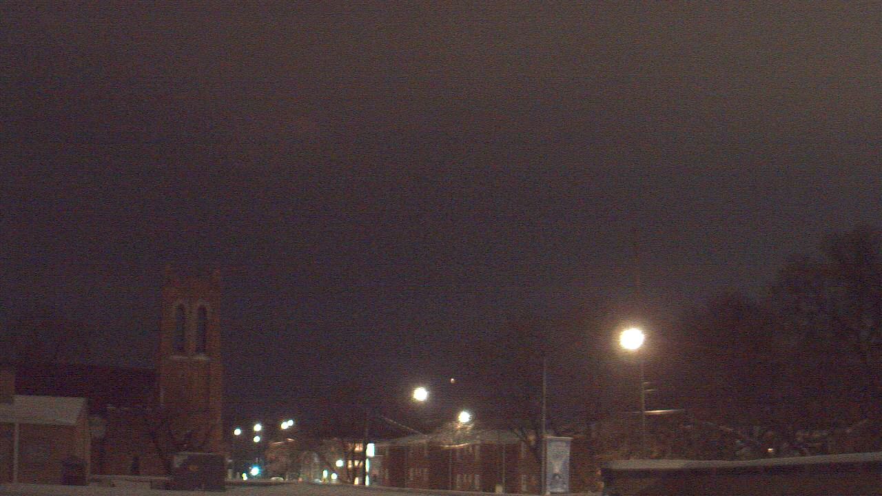 Thumbnail for current weather camera view from St Philip Lutheran School in Chicago, Illinois