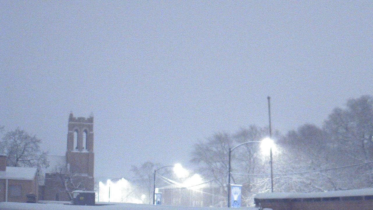 Thumbnail for current weather camera view from St Philip Lutheran School in Chicago, Illinois