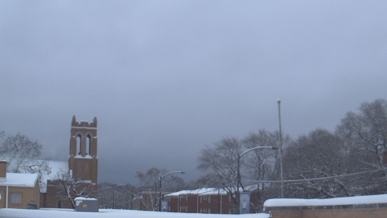 Thumbnail for current weather camera view from St Philip Lutheran School in Chicago, Illinois
