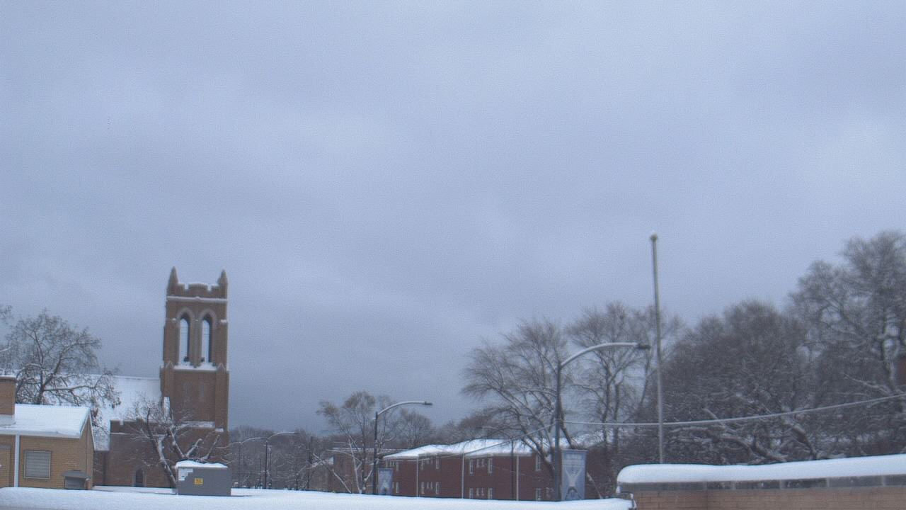 Thumbnail for current weather camera view from St Philip Lutheran School in Chicago, Illinois