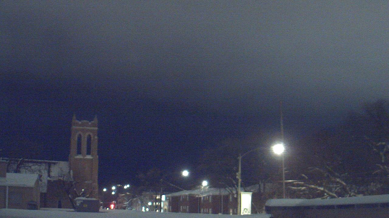 Thumbnail for current weather camera view from St Philip Lutheran School in Chicago, Illinois