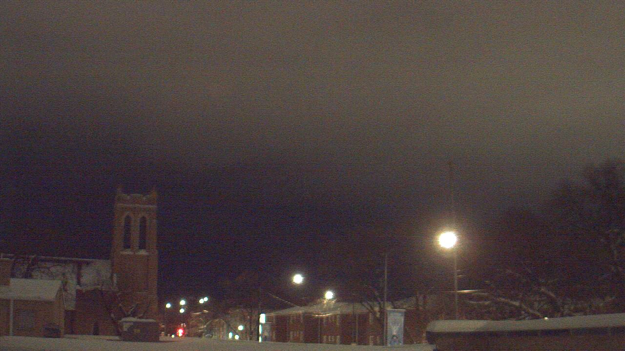 Thumbnail for current weather camera view from St Philip Lutheran School in Chicago, Illinois