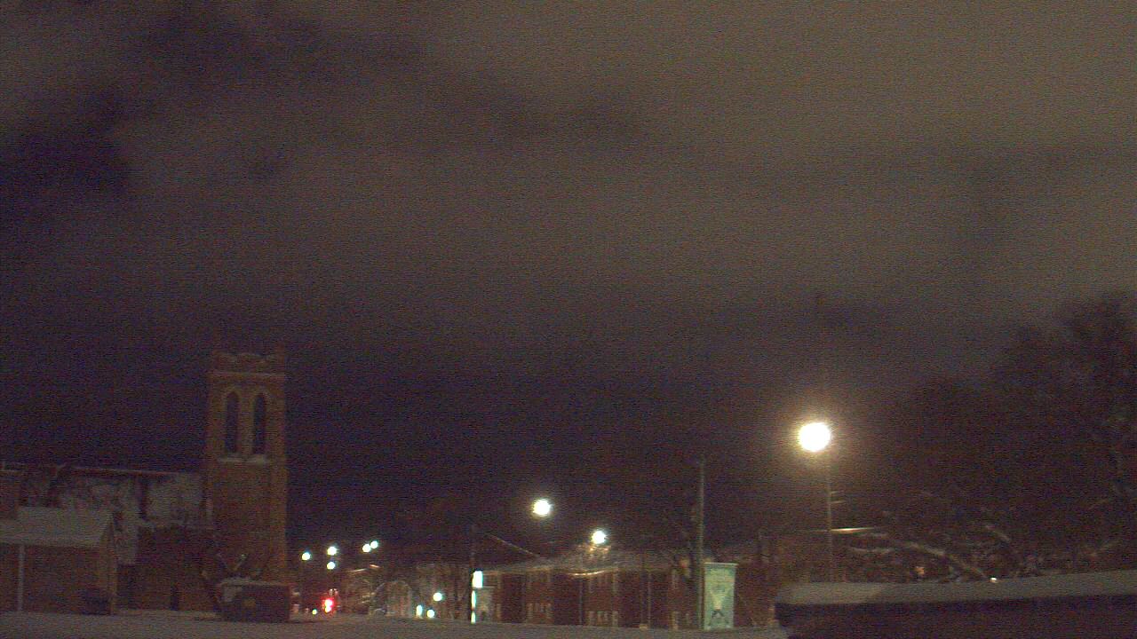 Thumbnail for current weather camera view from St Philip Lutheran School in Chicago, Illinois