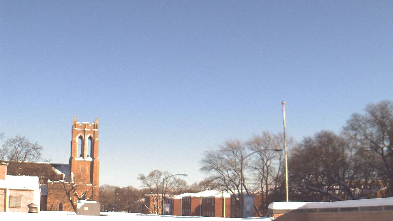 Thumbnail for current weather camera view from St Philip Lutheran School in Chicago, Illinois