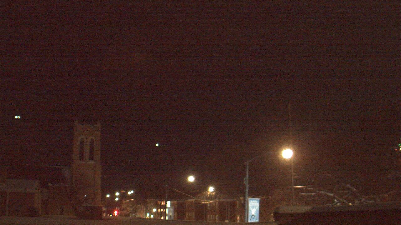 Thumbnail for current weather camera view from St Philip Lutheran School in Chicago, Illinois