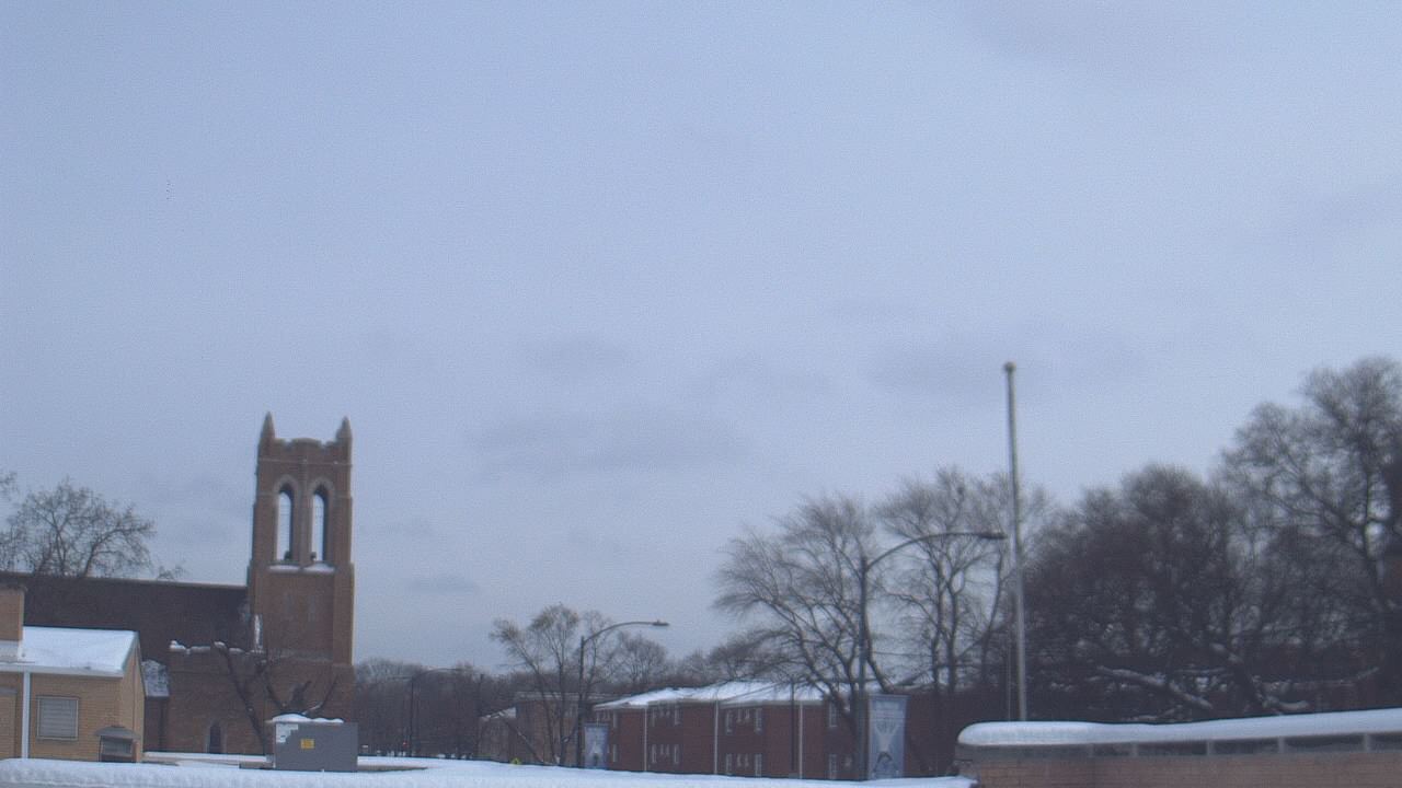 Thumbnail for current weather camera view from St Philip Lutheran School in Chicago, Illinois