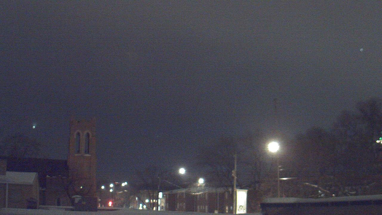 Thumbnail for current weather camera view from St Philip Lutheran School in Chicago, Illinois