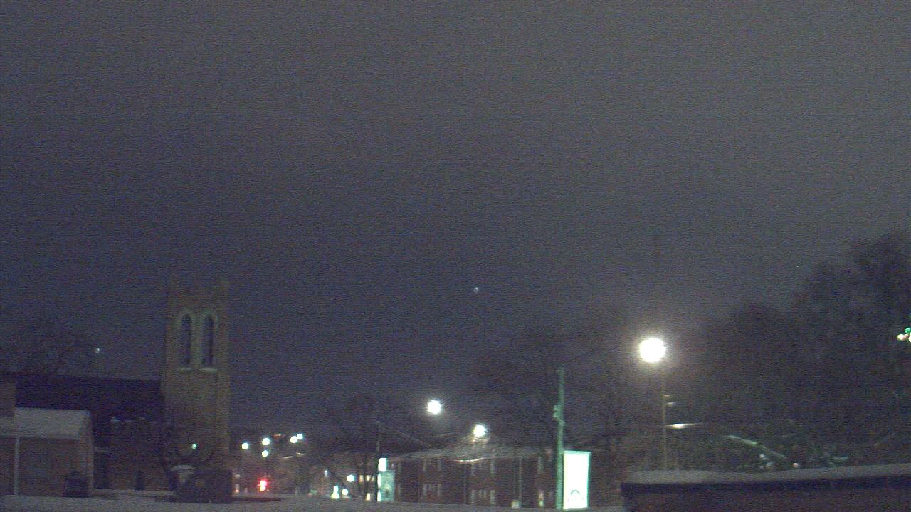 Thumbnail for current weather camera view from St Philip Lutheran School in Chicago, Illinois