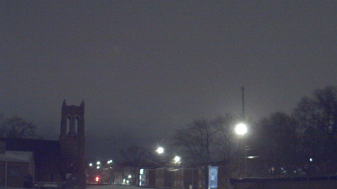 Thumbnail for current weather camera view from St Philip Lutheran School in Chicago, Illinois