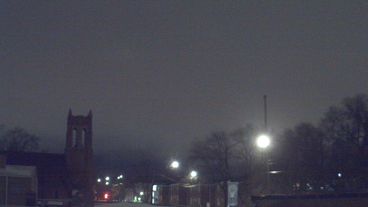 Thumbnail for current weather camera view from St Philip Lutheran School in Chicago, Illinois