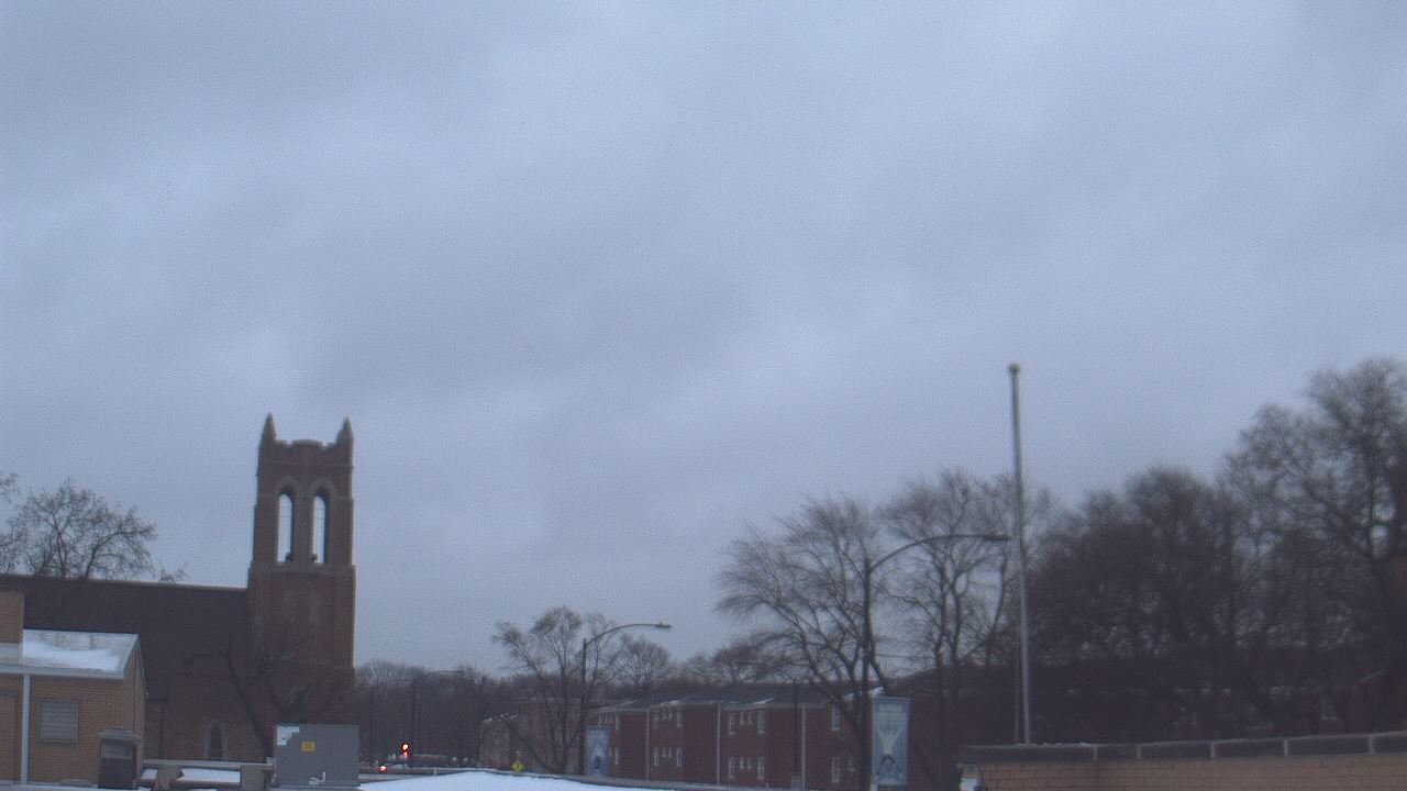 Thumbnail for current weather camera view from St Philip Lutheran School in Chicago, Illinois