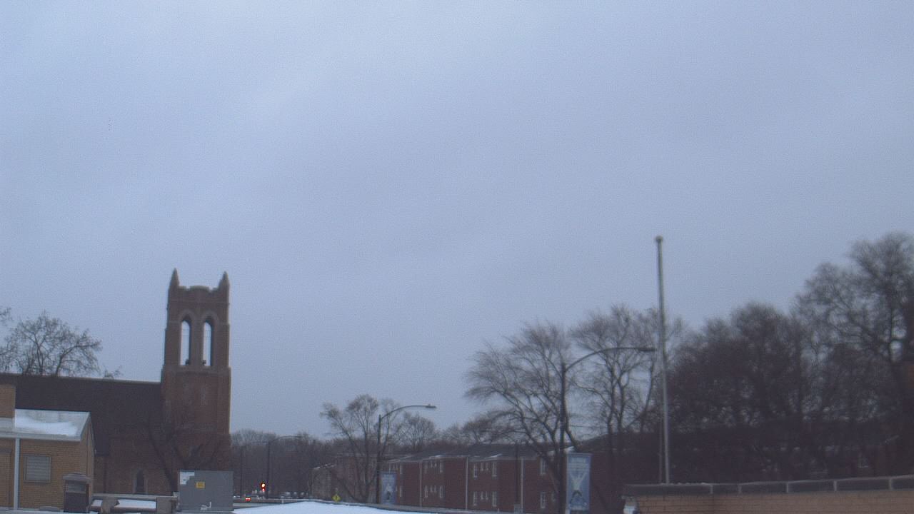 Thumbnail for current weather camera view from St Philip Lutheran School in Chicago, Illinois
