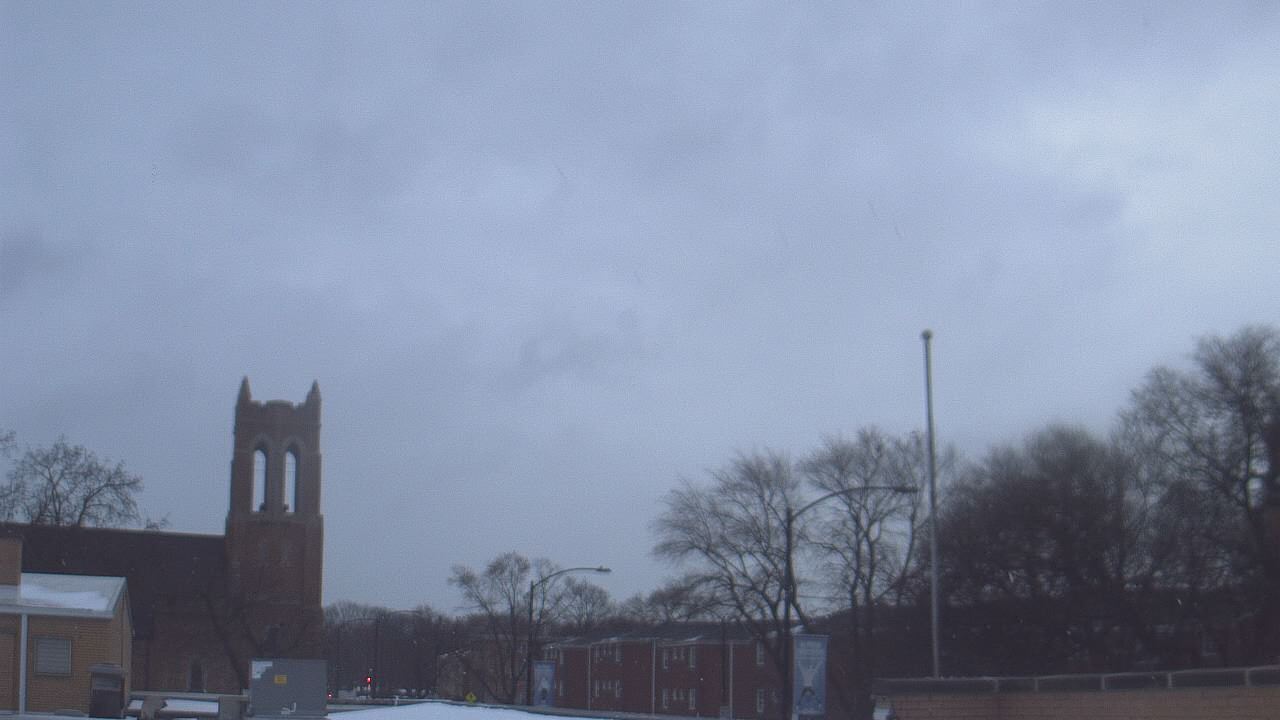 Thumbnail for current weather camera view from St Philip Lutheran School in Chicago, Illinois