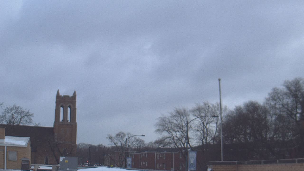 Thumbnail for current weather camera view from St Philip Lutheran School in Chicago, Illinois