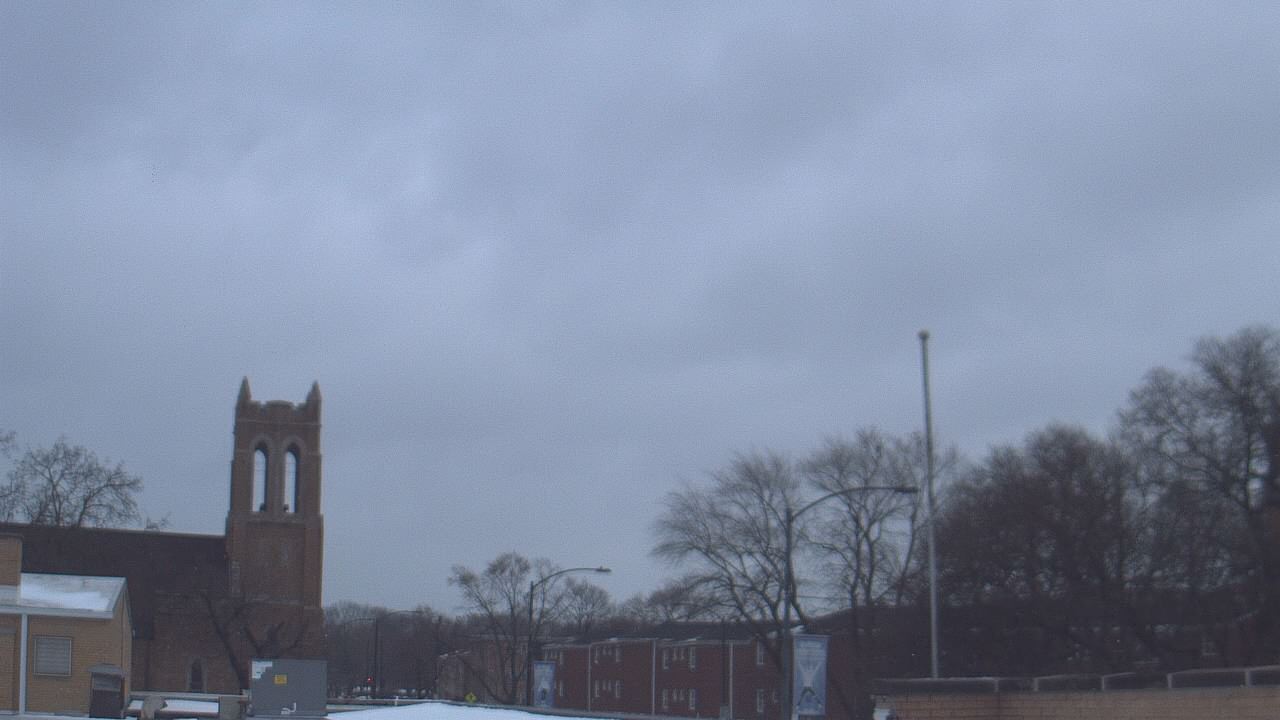 Thumbnail for current weather camera view from St Philip Lutheran School in Chicago, Illinois