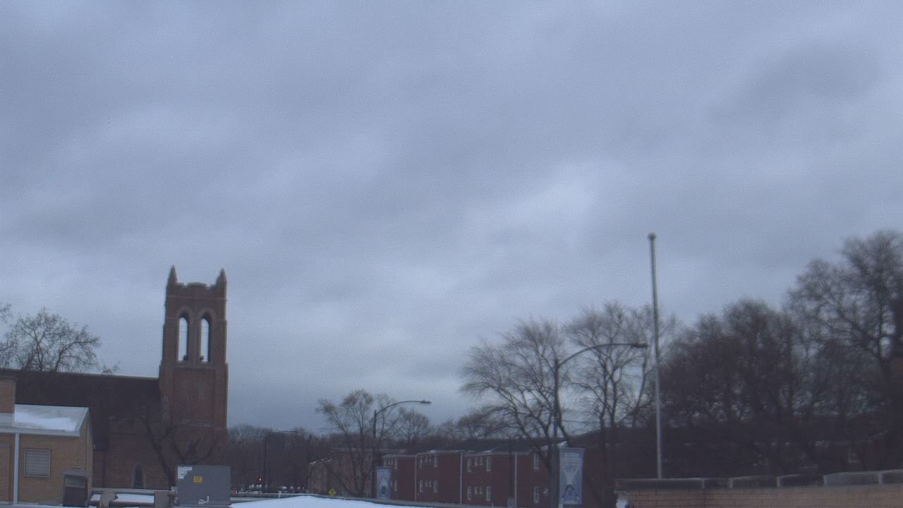 Thumbnail for current weather camera view from St Philip Lutheran School in Chicago, Illinois