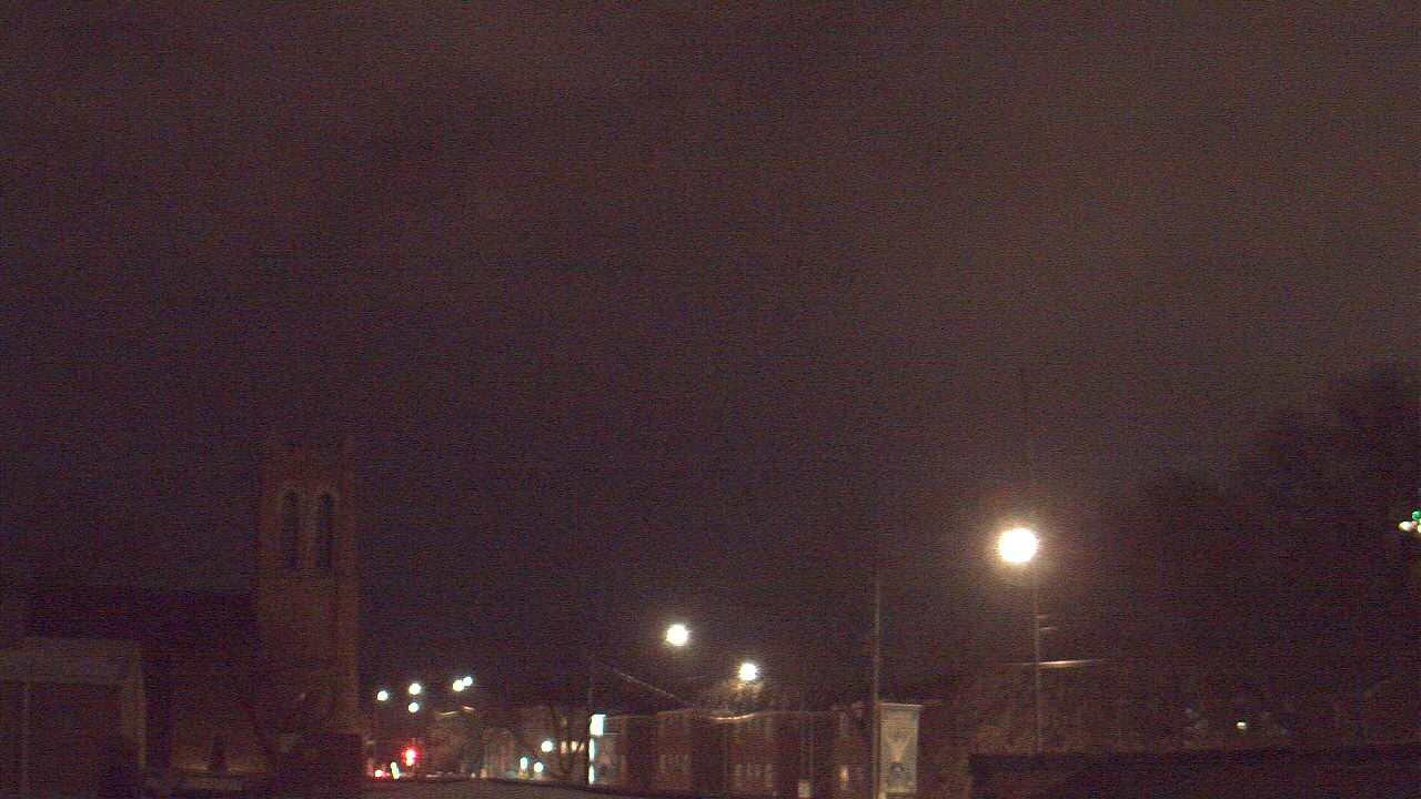 Thumbnail for current weather camera view from St Philip Lutheran School in Chicago, Illinois