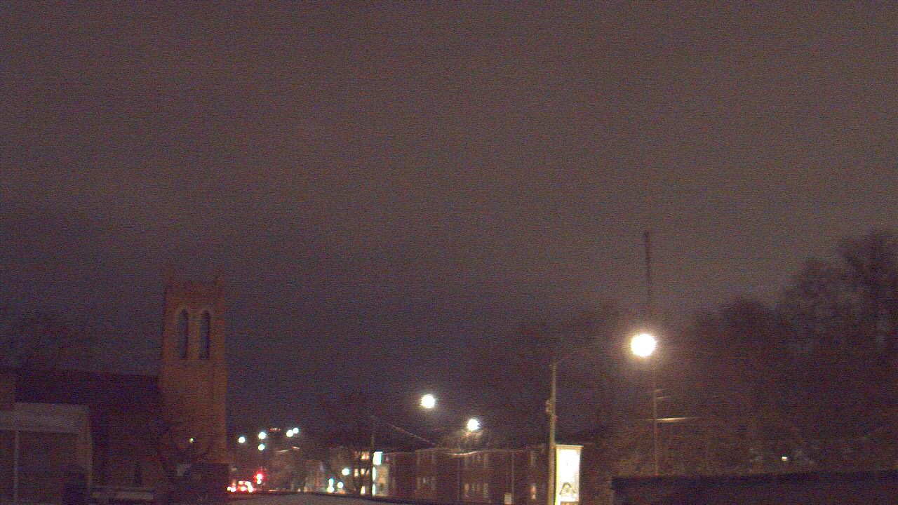 Thumbnail for current weather camera view from St Philip Lutheran School in Chicago, Illinois