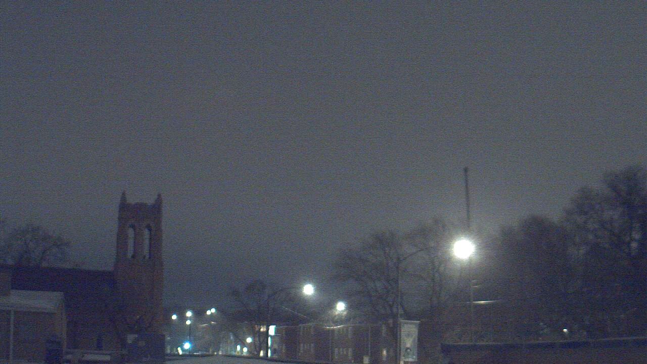 Thumbnail for current weather camera view from St Philip Lutheran School in Chicago, Illinois
