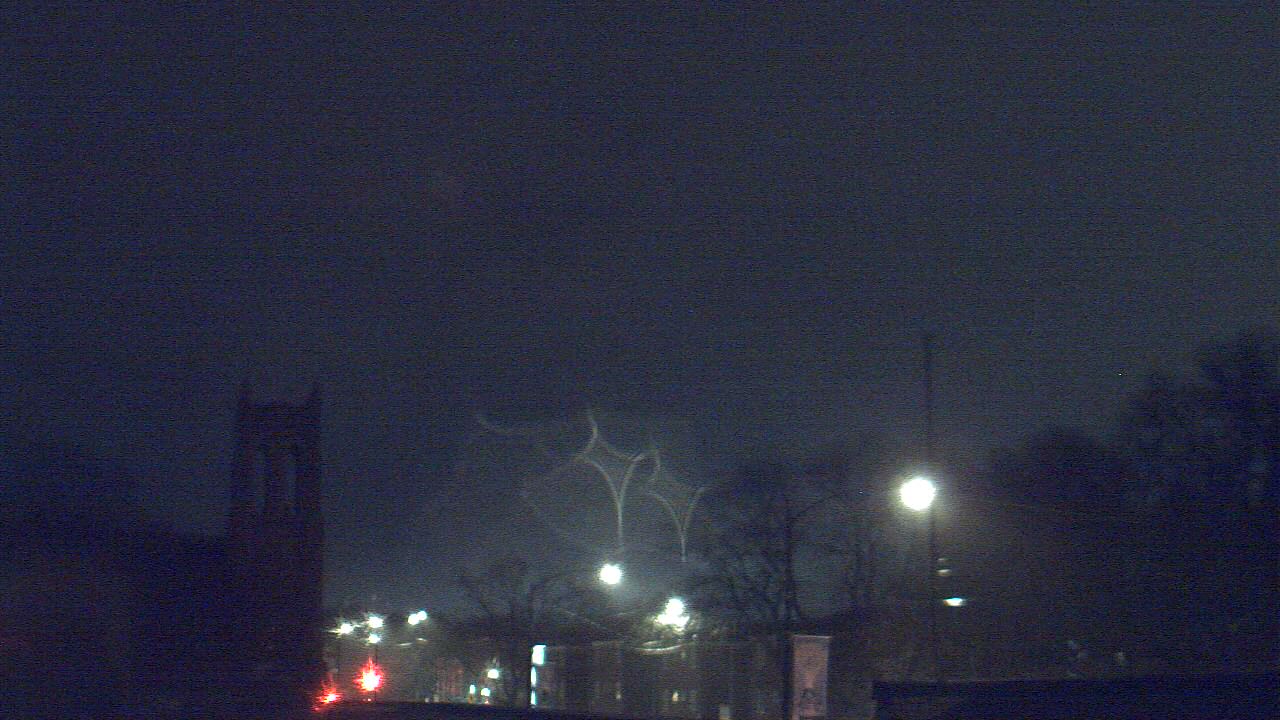 Thumbnail for current weather camera view from St Philip Lutheran School in Chicago, Illinois