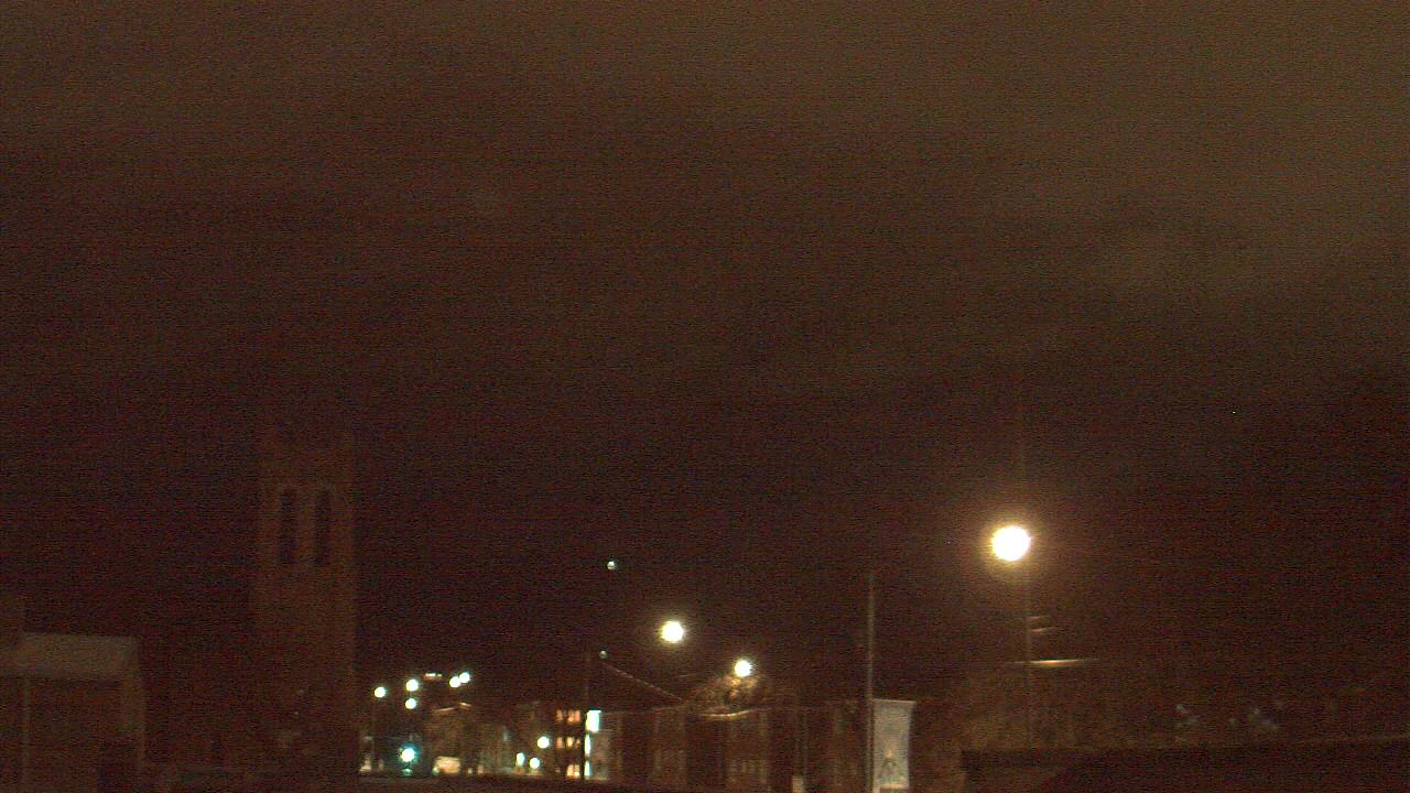 Thumbnail for current weather camera view from St Philip Lutheran School in Chicago, Illinois