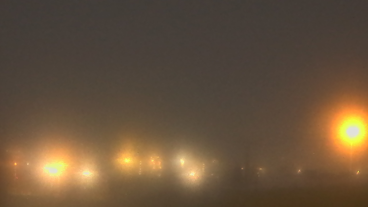 Thumbnail for current weather camera view from Santa Lucia School in Chicago, Illinois