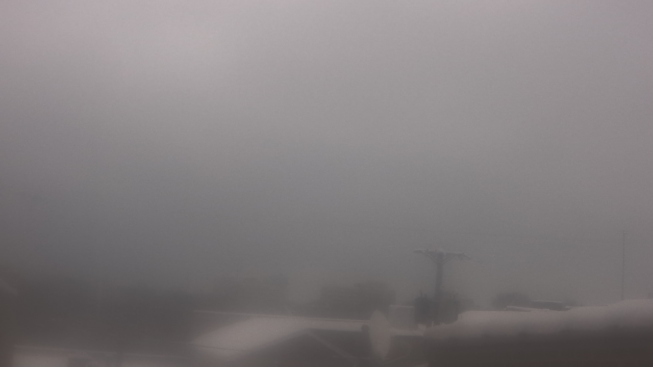 Thumbnail for current weather camera view from Santa Lucia School in Chicago, Illinois