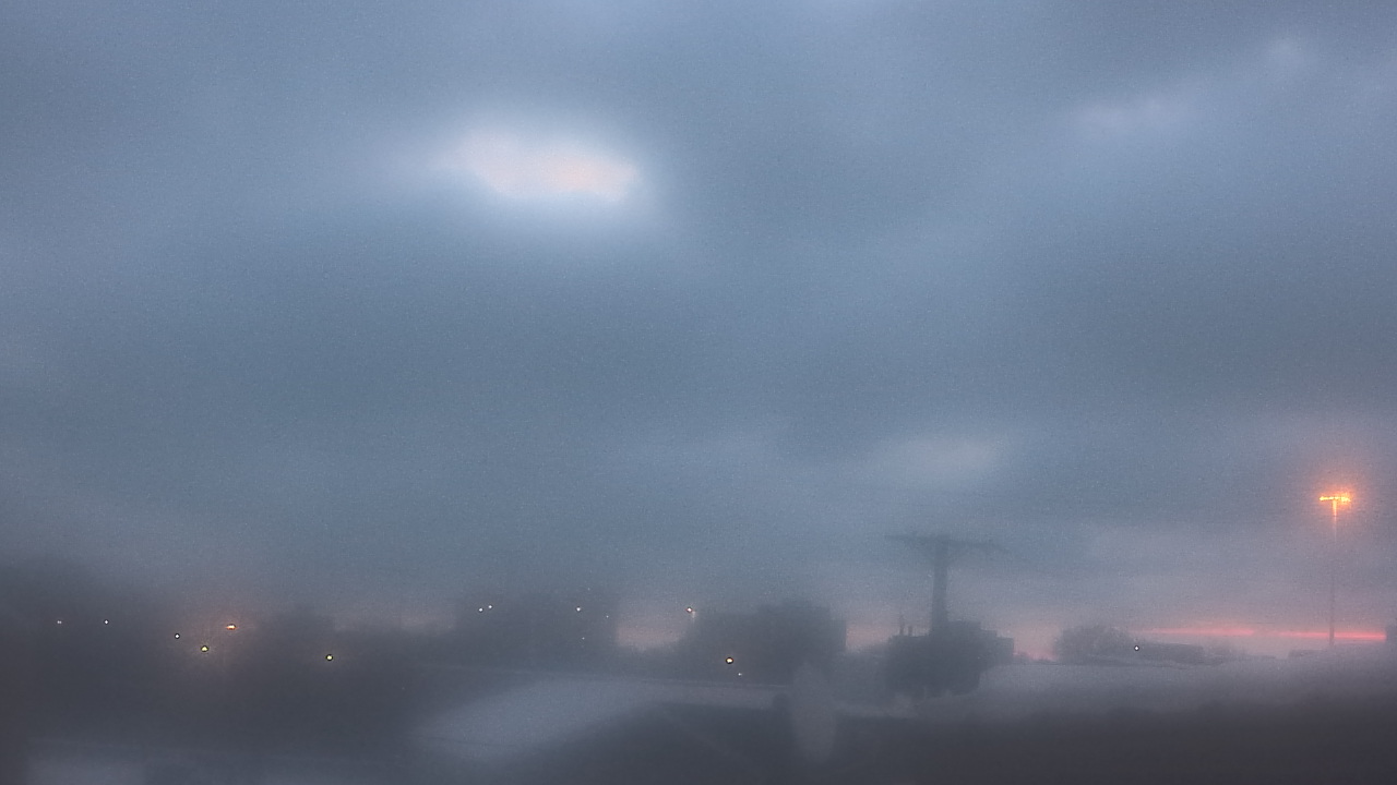 Thumbnail for current weather camera view from Santa Lucia School in Chicago, Illinois