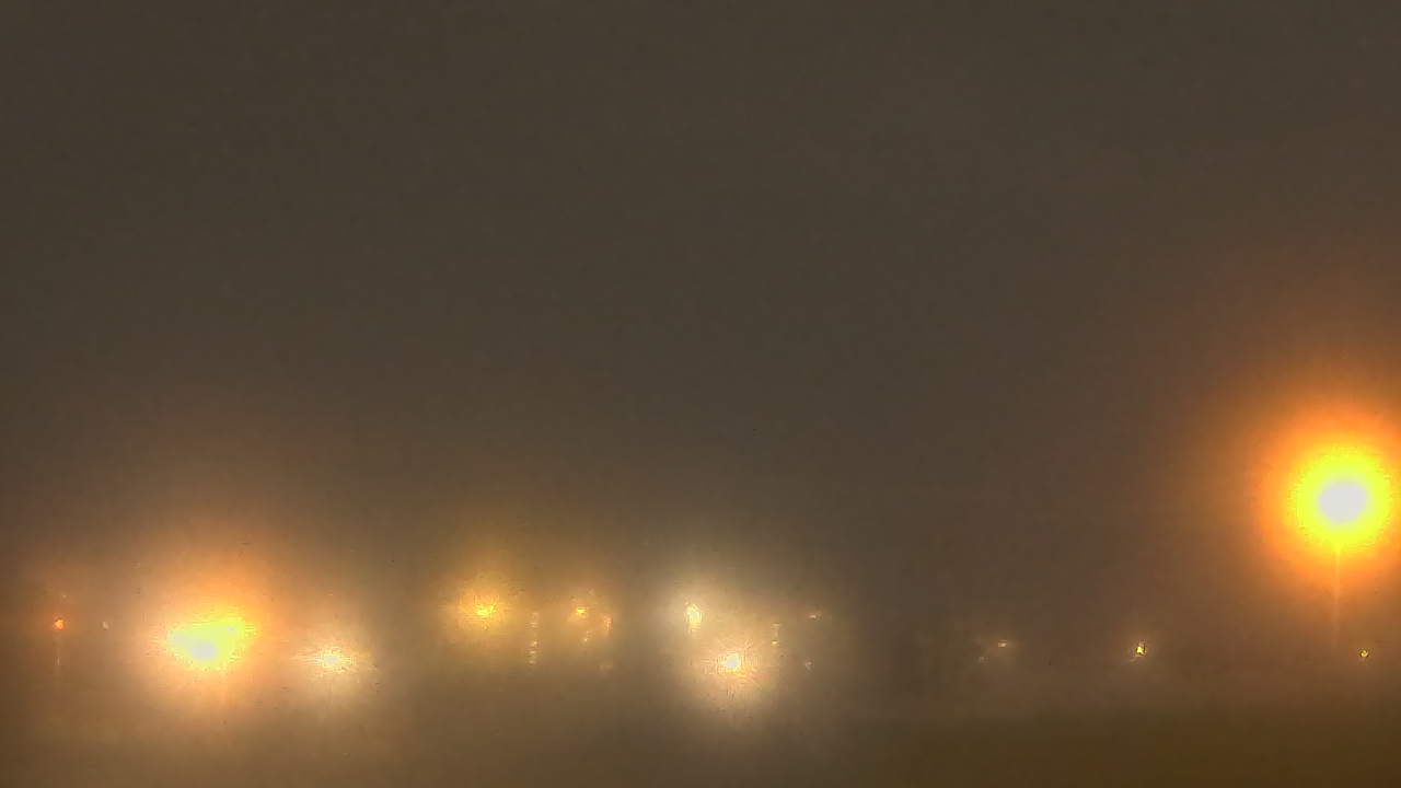 Thumbnail for current weather camera view from Santa Lucia School in Chicago, Illinois