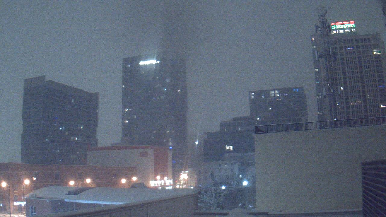 Thumbnail for current weather camera view from Old St Marys School in Chicago, Illinois