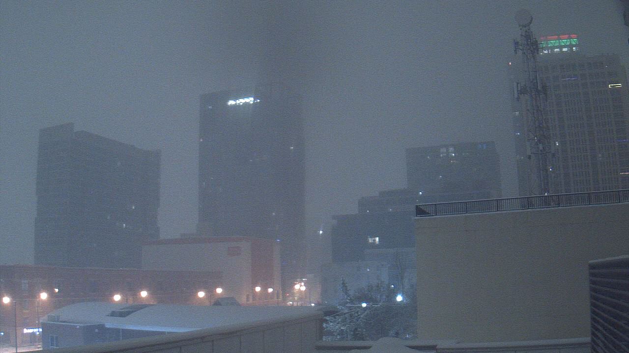 Thumbnail for current weather camera view from Old St Marys School in Chicago, Illinois