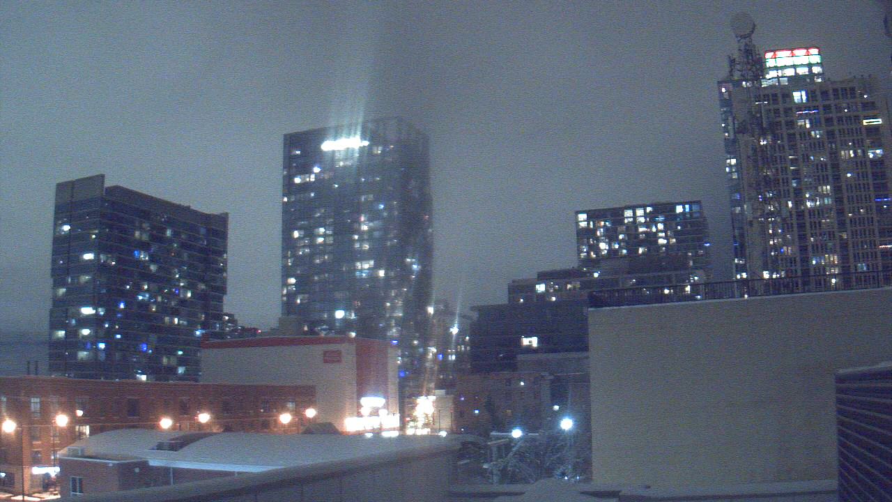 Thumbnail for current weather camera view from Old St Marys School in Chicago, Illinois