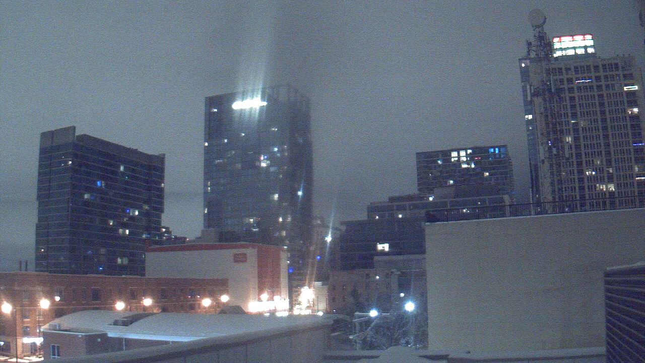 Thumbnail for current weather camera view from Old St Marys School in Chicago, Illinois