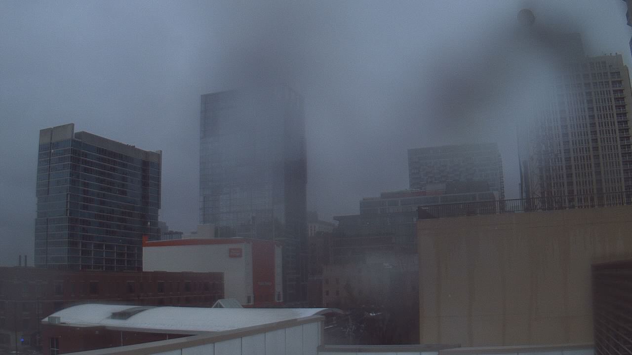 Thumbnail for current weather camera view from Old St Marys School in Chicago, Illinois