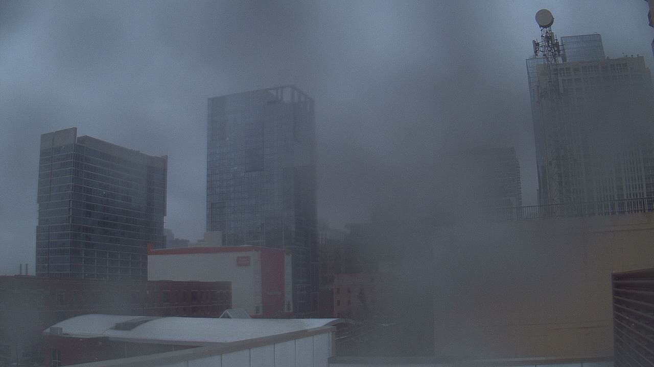 Thumbnail for current weather camera view from Old St Marys School in Chicago, Illinois