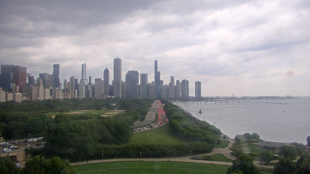 Thumbnail for current weather camera view from The Field Museum in Chicago, Illinois