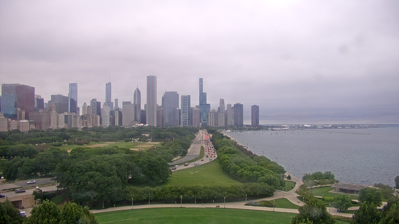 Thumbnail for current weather camera view from The Field Museum in Chicago, Illinois