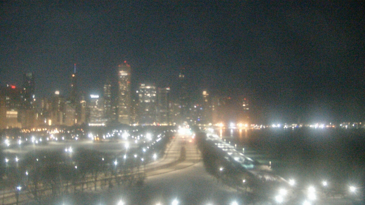 Thumbnail for current weather camera view from The Field Museum in Chicago, Illinois