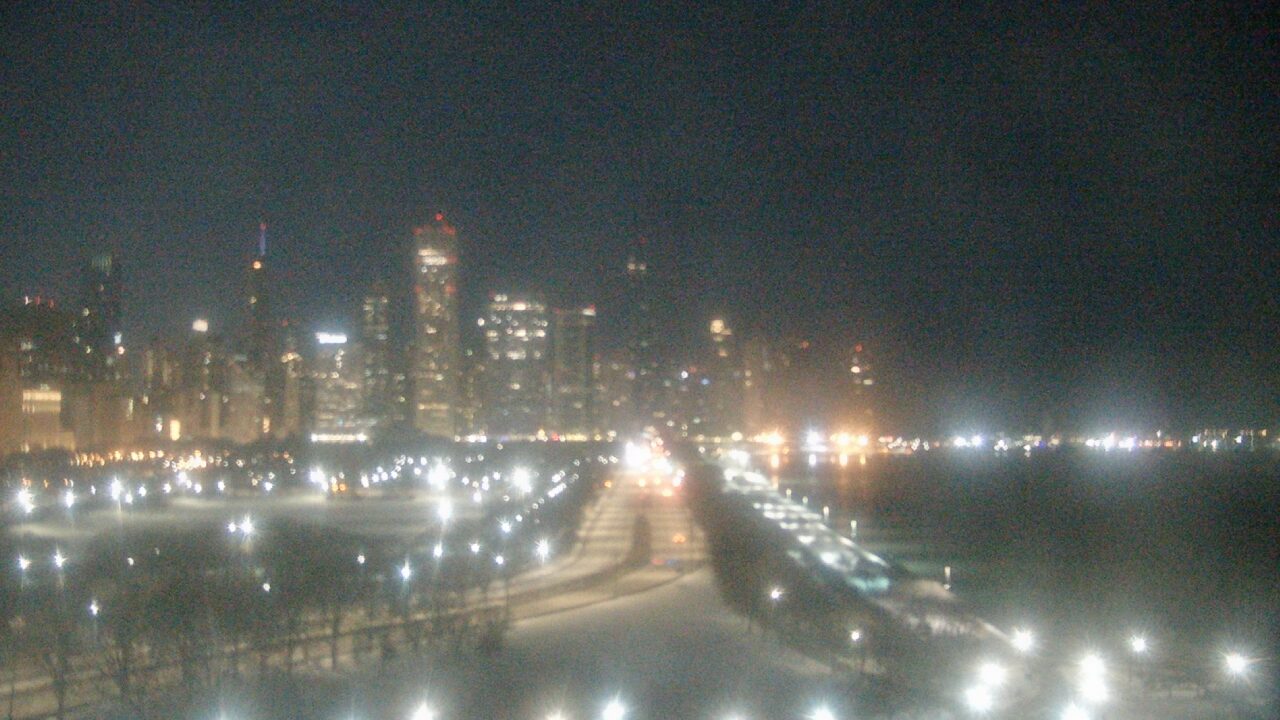 Thumbnail for current weather camera view from The Field Museum in Chicago, Illinois