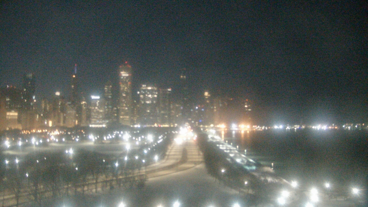 Thumbnail for current weather camera view from The Field Museum in Chicago, Illinois